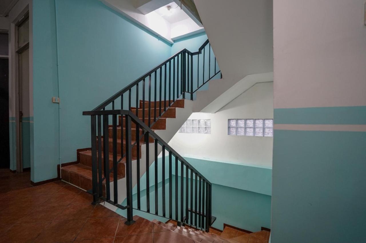 Super Oyo 1844 Bravo Residence Pangkal Pinang Dış mekan fotoğraf