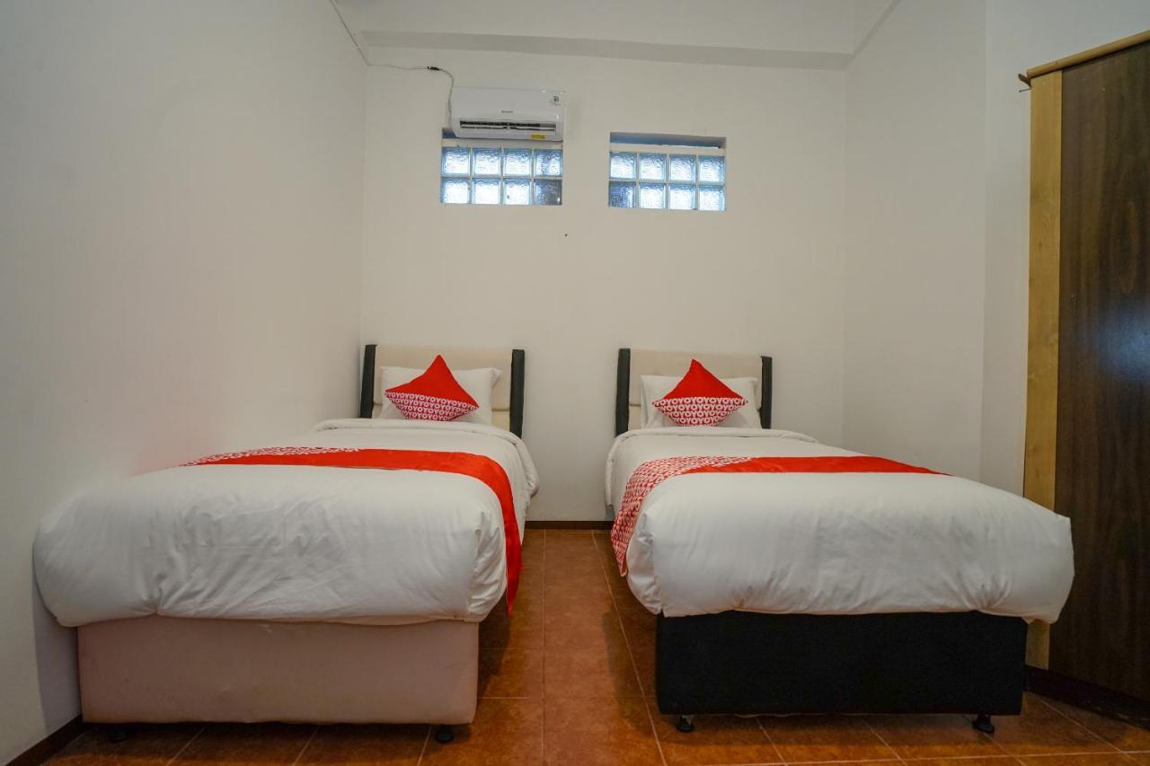 Super Oyo 1844 Bravo Residence Pangkal Pinang Dış mekan fotoğraf