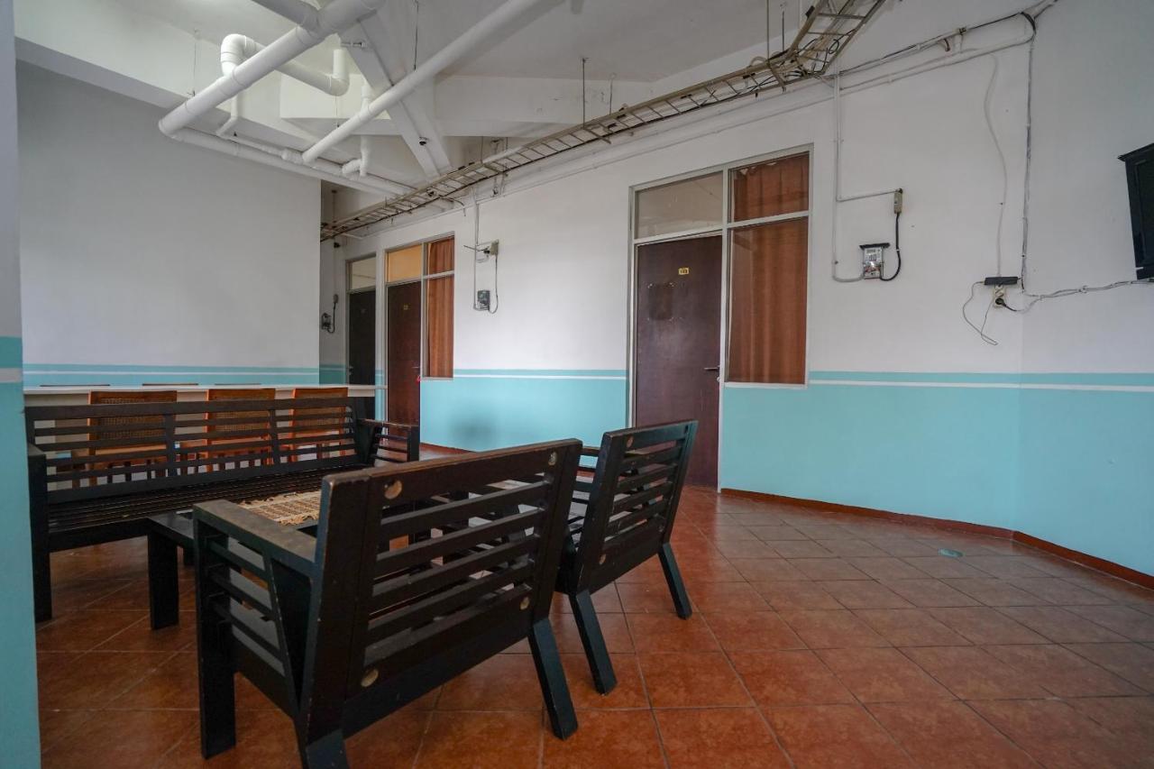 Super Oyo 1844 Bravo Residence Pangkal Pinang Dış mekan fotoğraf